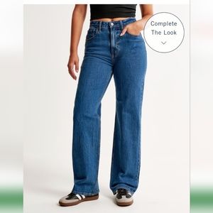 Abercrombie Curve Love High Rise 90s Relaxed Jean